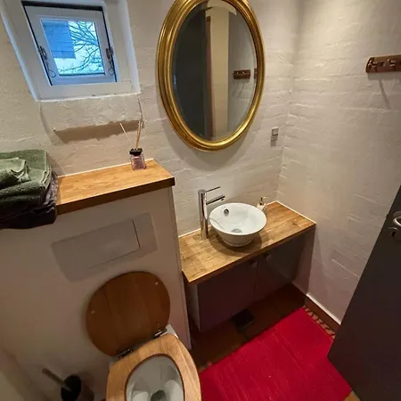 Rum i privatbostad Vroldvej